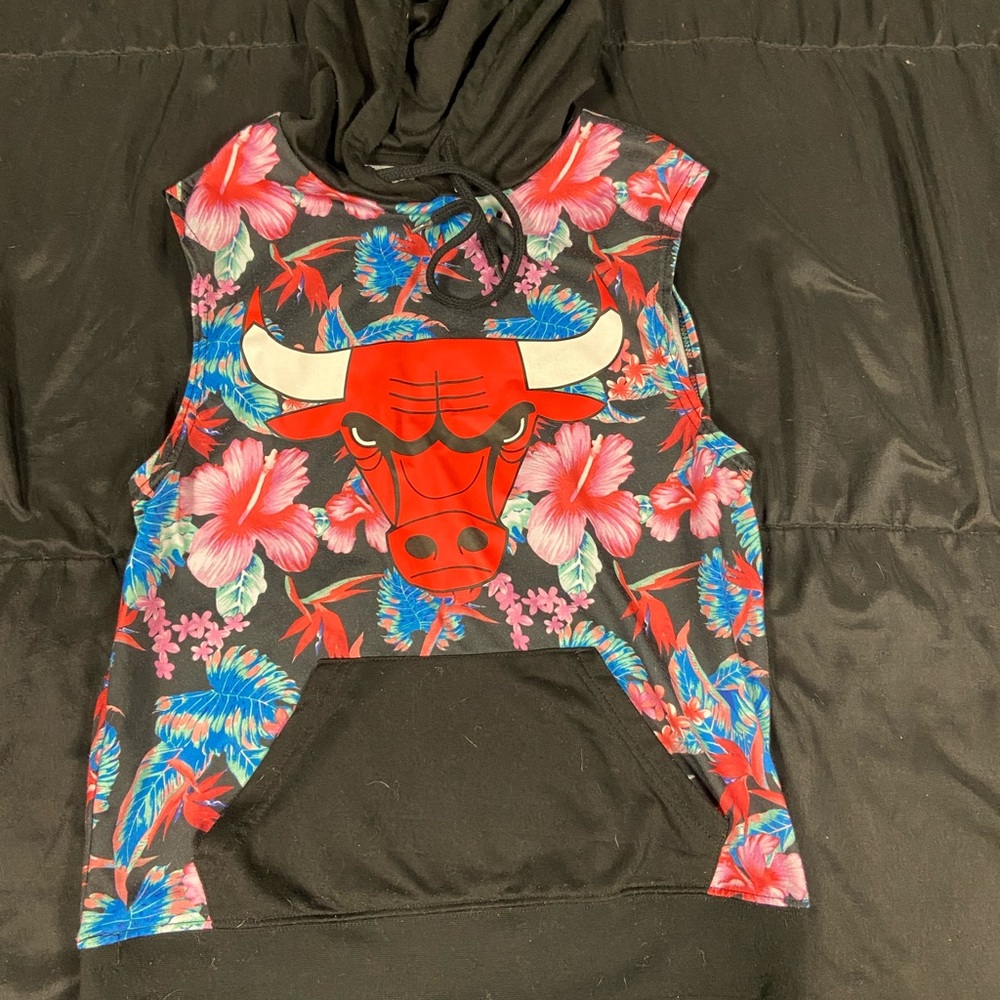Chicago Bull shirt with hood and flowers design.